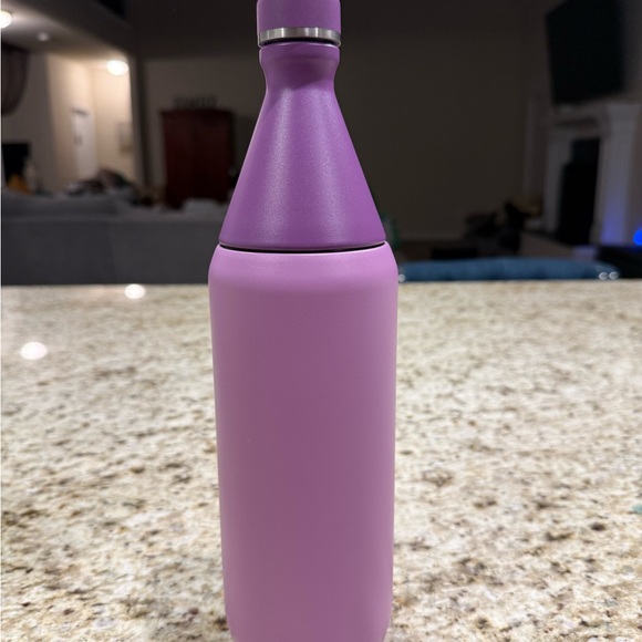 Stanley The All Day SlimBottle Insulated 34oz - Picture 2 of 4
